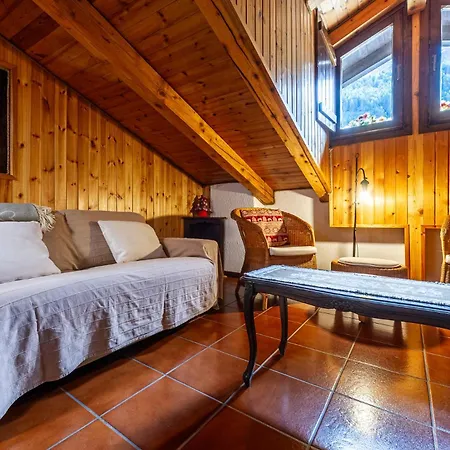 Casa Alpina - Relax E Natura A * La Thuile