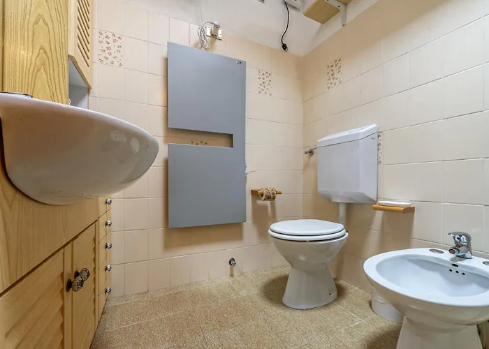 Casa Alpina - Relax E Natura A Apartamento La Thuile